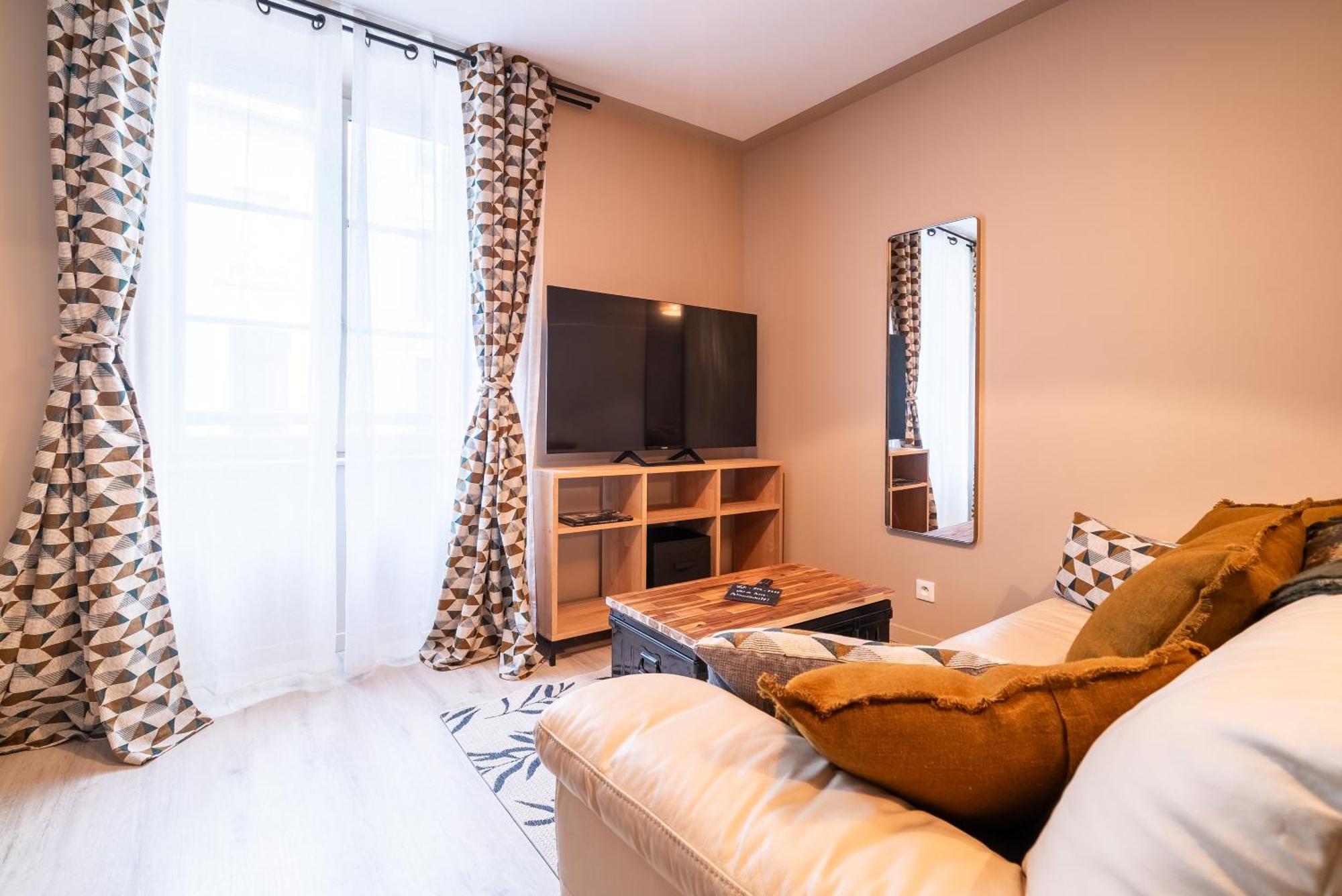 Mon Appart'Hotel - Gare De Limoges - Duplex 2 Chambres - Parking En Supp Eksteriør billede